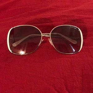 Kenneth Cole Reaction sunglasses